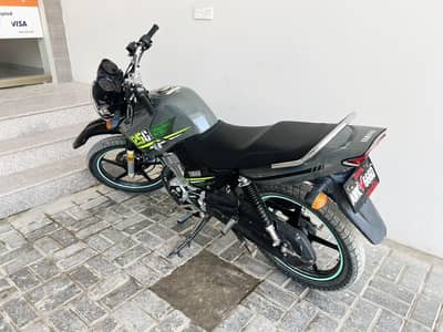 YAMAHA YBR G