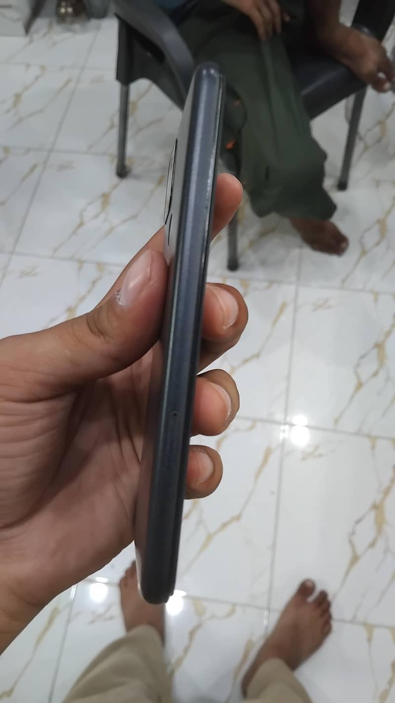 Google Pixel 5 4