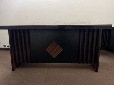 Office or study table