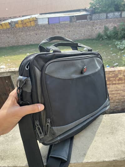 Meijieluo ( Original) laptop Bag – suitable for 14” to 15.6″ laptop