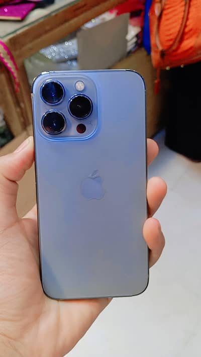 Apple iPhone 13 Pro