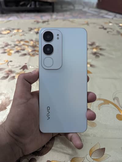 Vivo Y19s