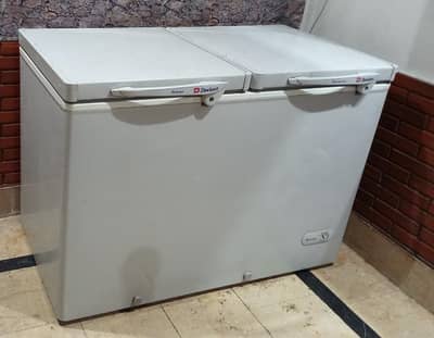 This fridge is an   excellent condition