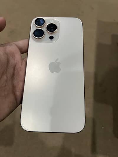 Apple iPhone 16 Pro Max