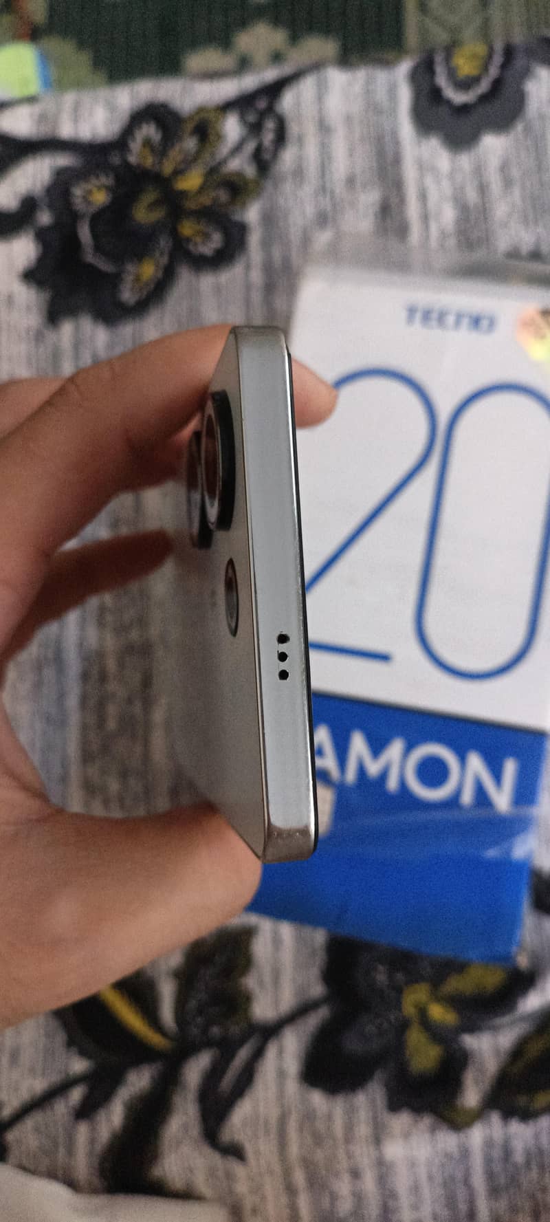 Tecno CAMON 20 3