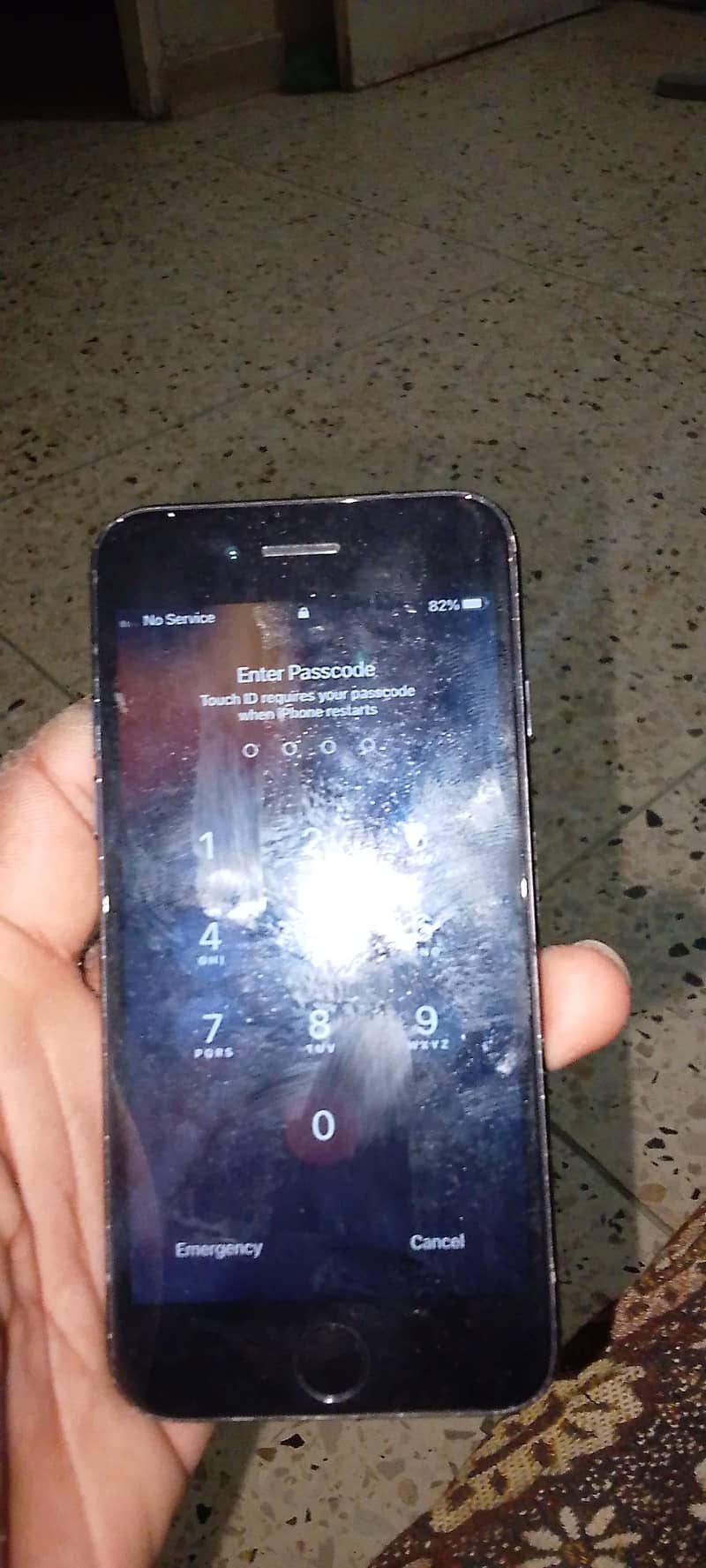 Apple iPhone 7 7