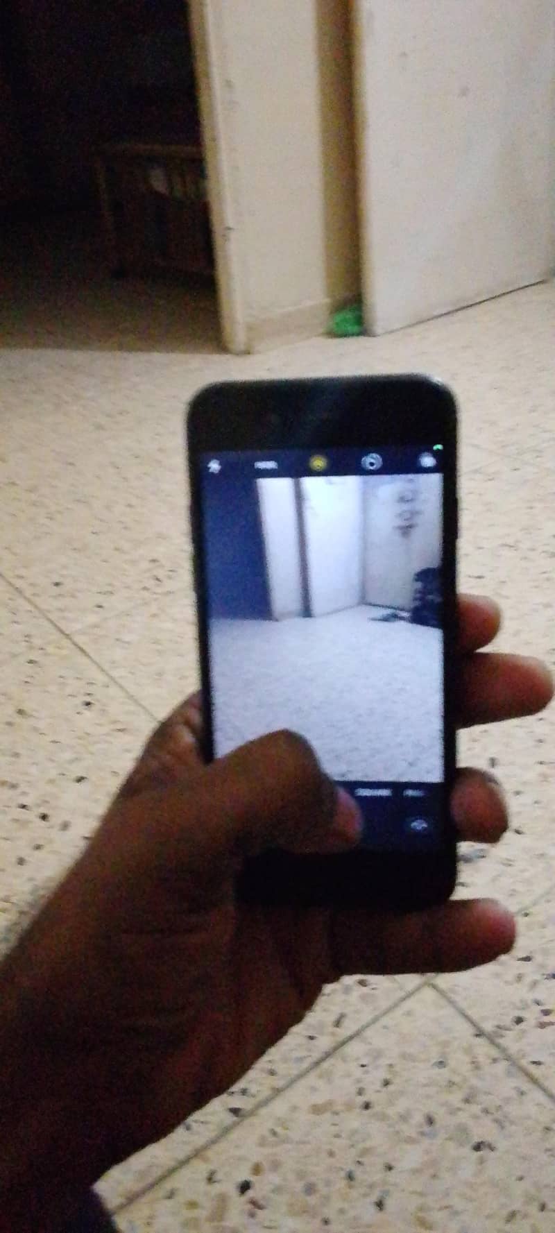 Apple iPhone 7 11