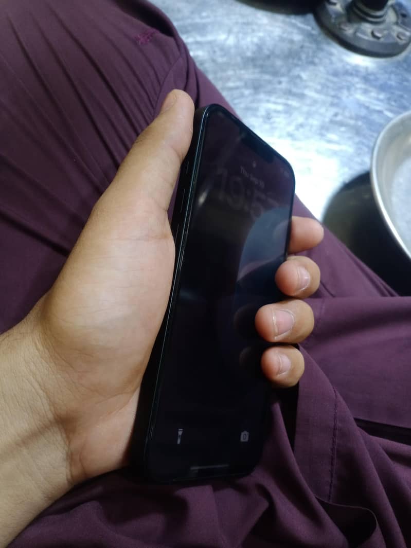Apple iPhone 14 1