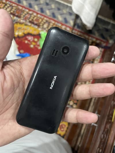 Nokia 215 mobile