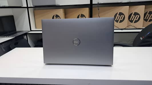 DELL PRECISION 5750 Core i7 10th Gen 32 GB  512 GB SSD RTX 3000 6 GB