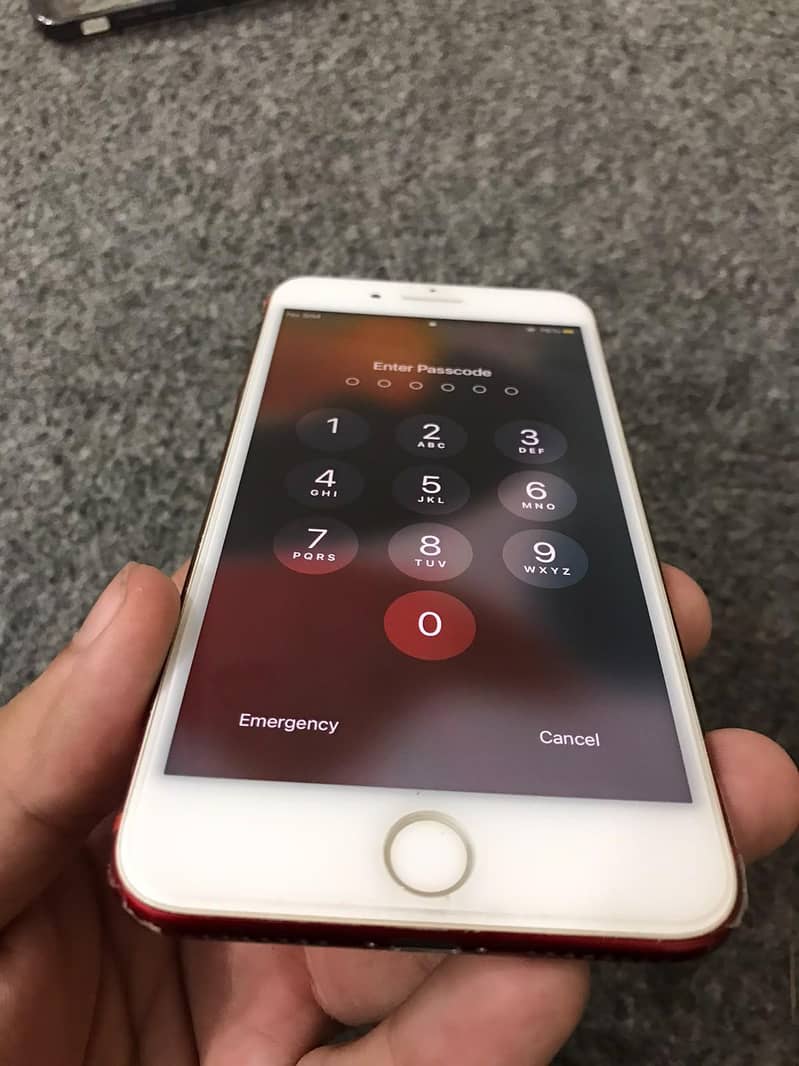 Apple iPhone 7 Plus 2