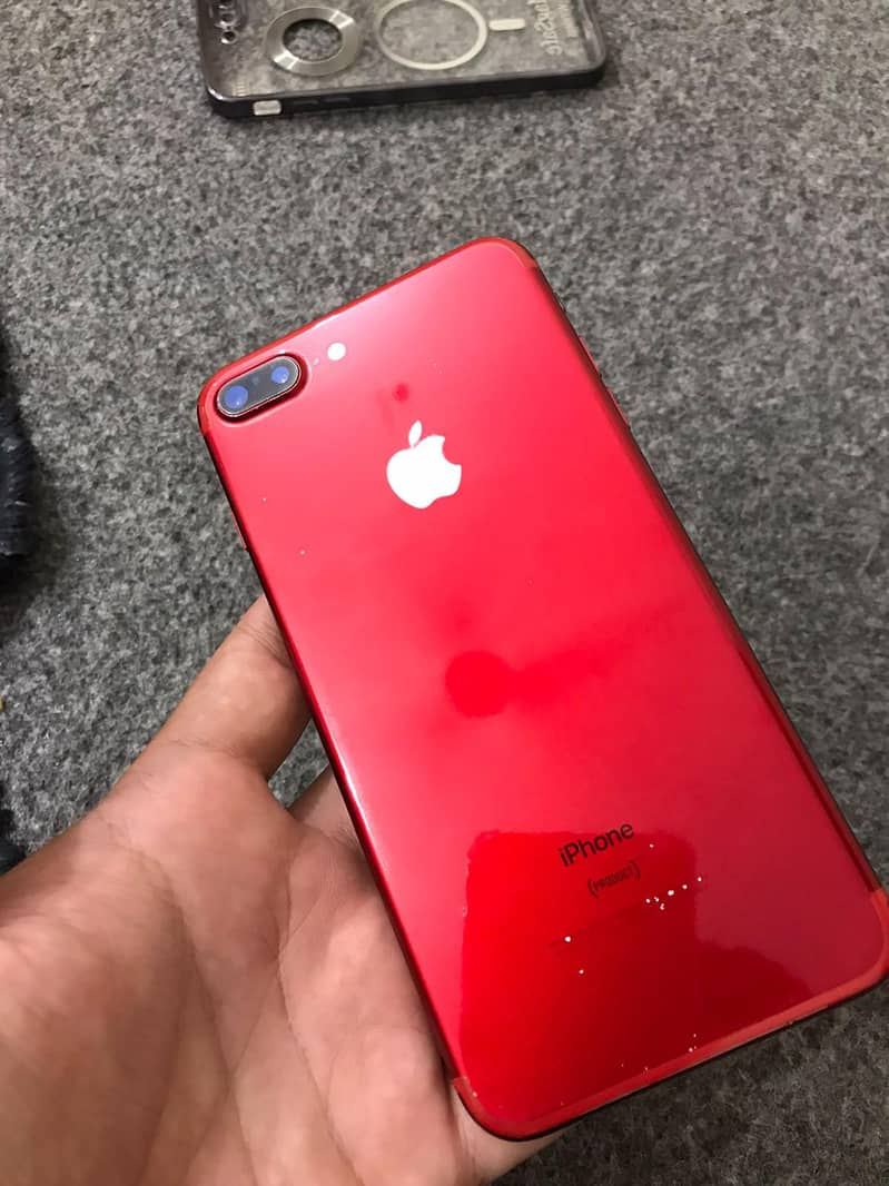 Apple iPhone 7 Plus 3