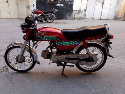 Honda 70 bike for sale WhatsApp 0309=23=43=028