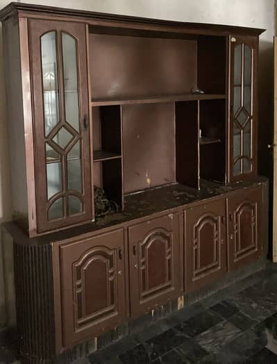 tv trolly showcase
