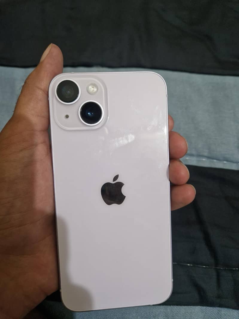 Apple iPhone 14 2