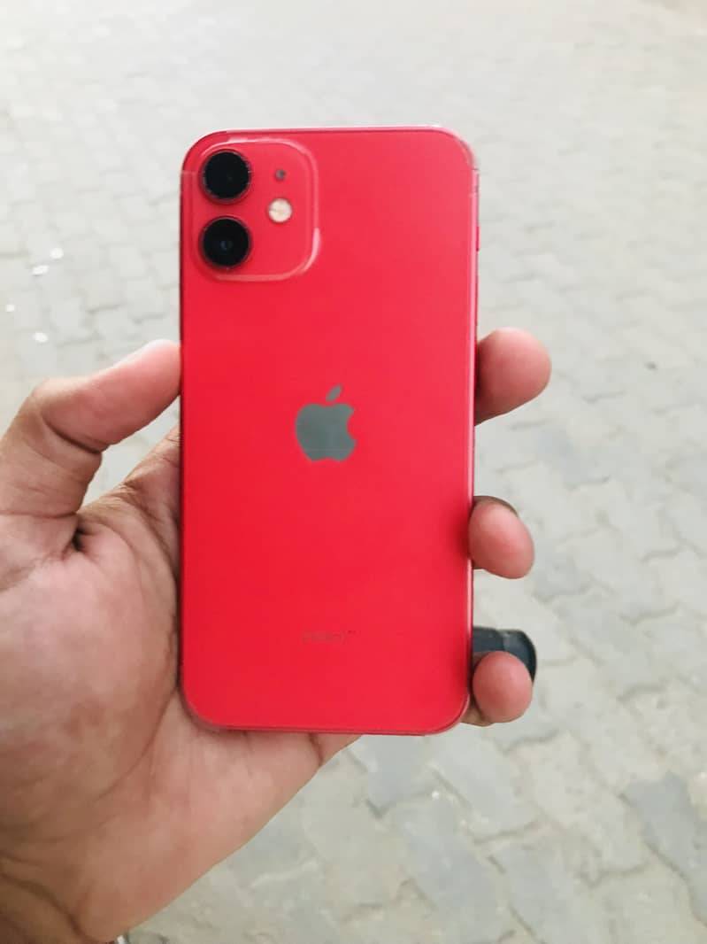 Apple iPhone 12 mini 0