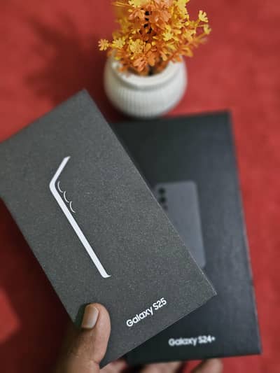 Samsung Mobile S25 & Samsung S24 plus