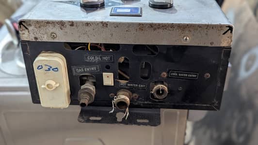NASGAS INSTANT GEYSER -GAS