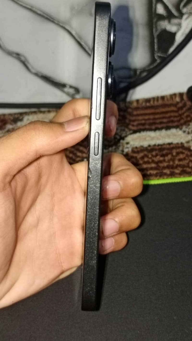 Xiaomi Redmi Note 13 4
