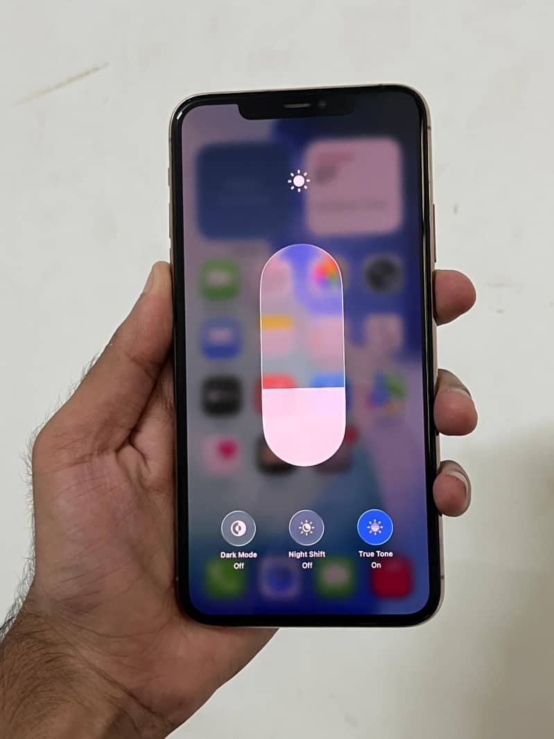 Apple iPhone 11 Pro Max 3