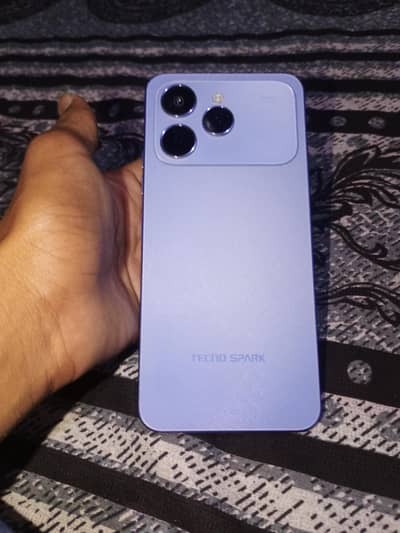 Tecno Spark 40