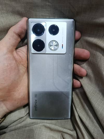 Infinix Note 40 pro plus 5g