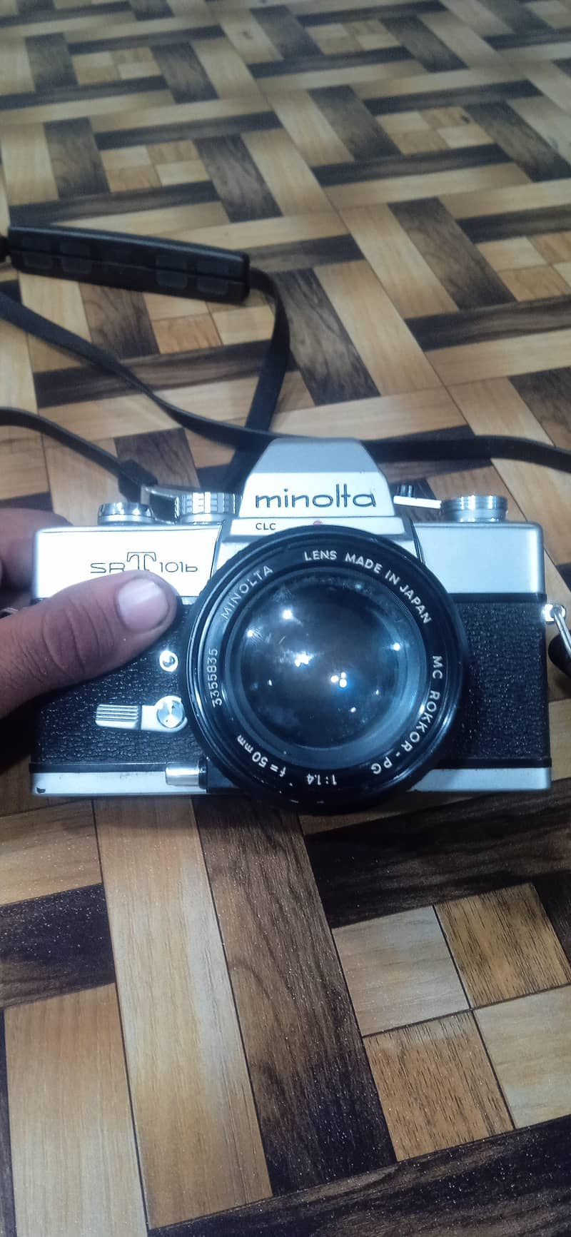 Minolta Srt 101B 4