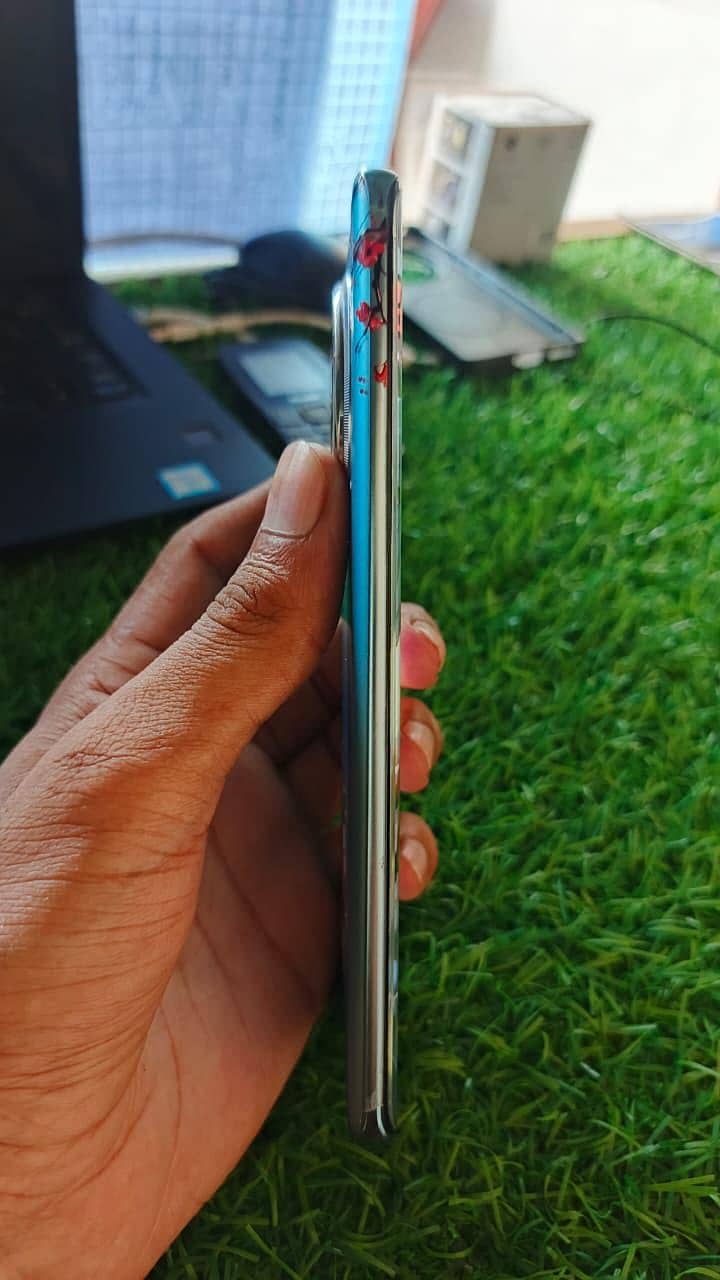 Infinix Zero 40 3