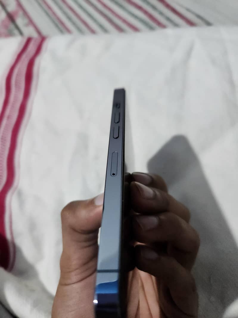 Apple iPhone 13 Pro 6