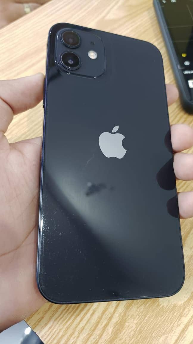 Apple iPhone 12 0