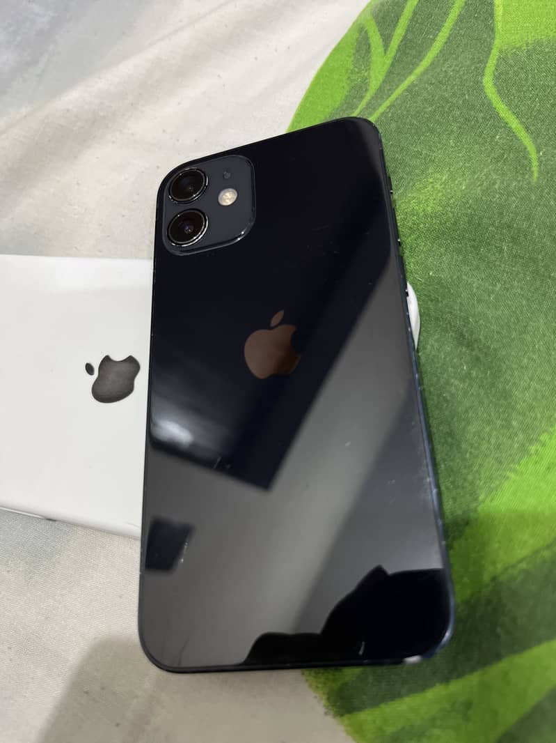 Apple iPhone 12 mini 2