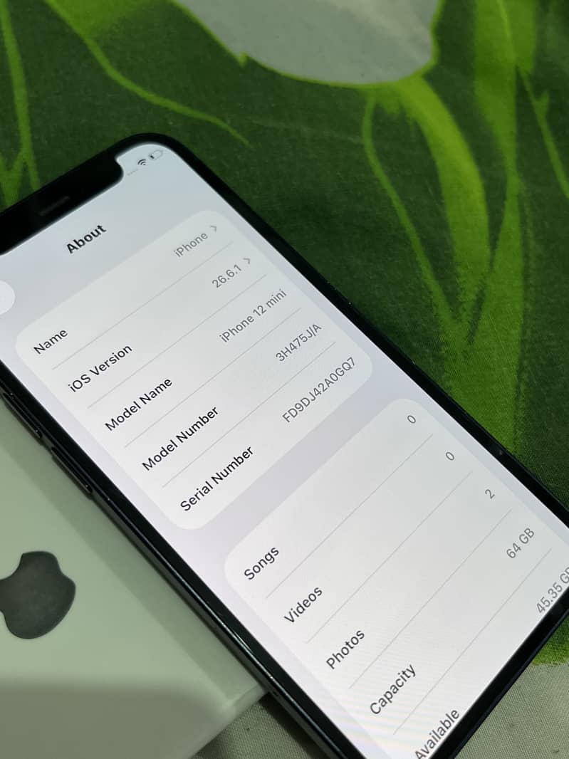 Apple iPhone 12 mini 3