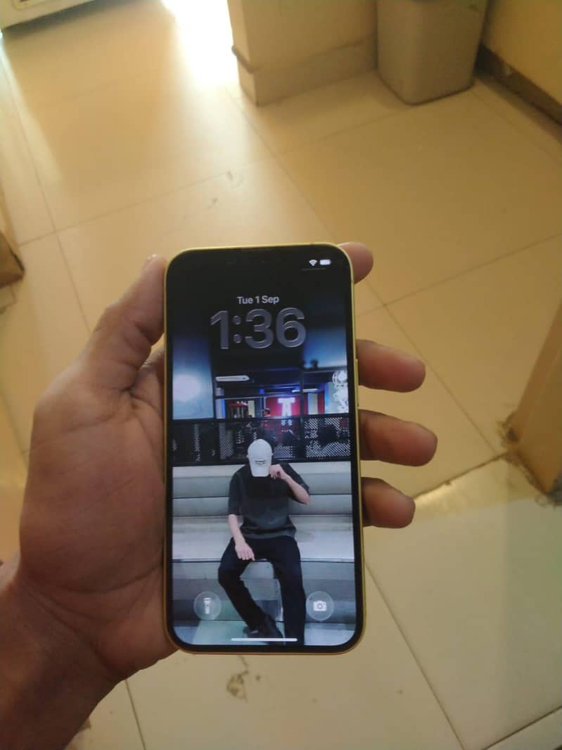 Apple iPhone 14 5