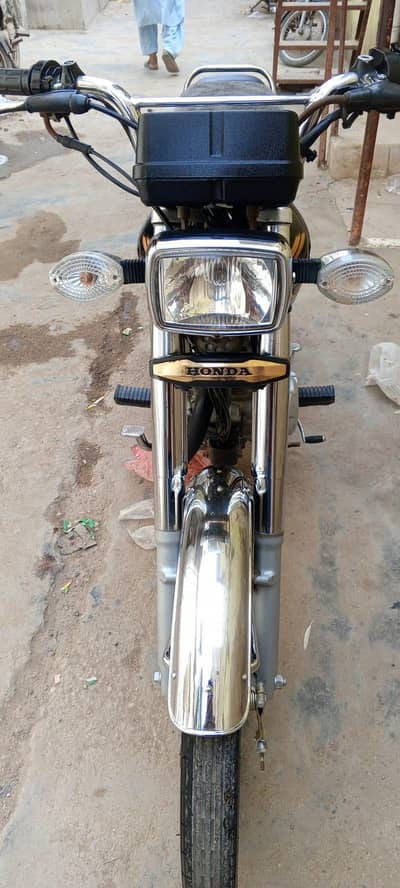 CG-125S gold Black 2025