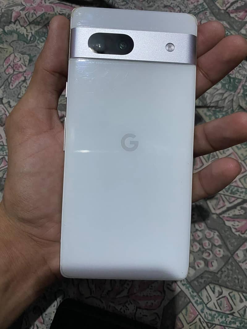 Google Pixel 7a 4