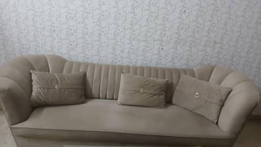 7 seater sofa for sell