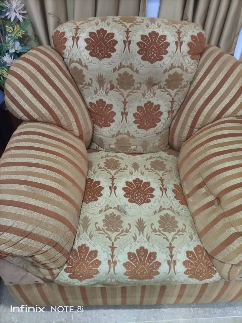 5 seated Sofa set 1