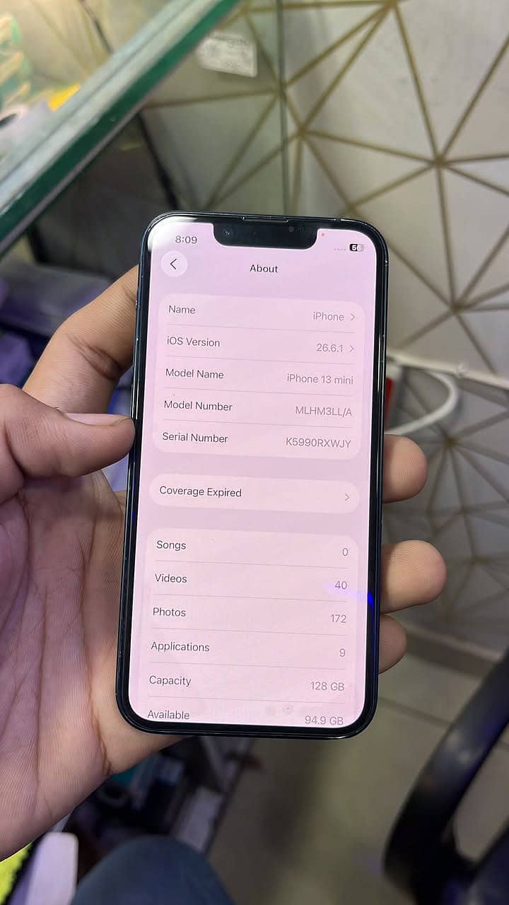 Apple iPhone 13 mini 2