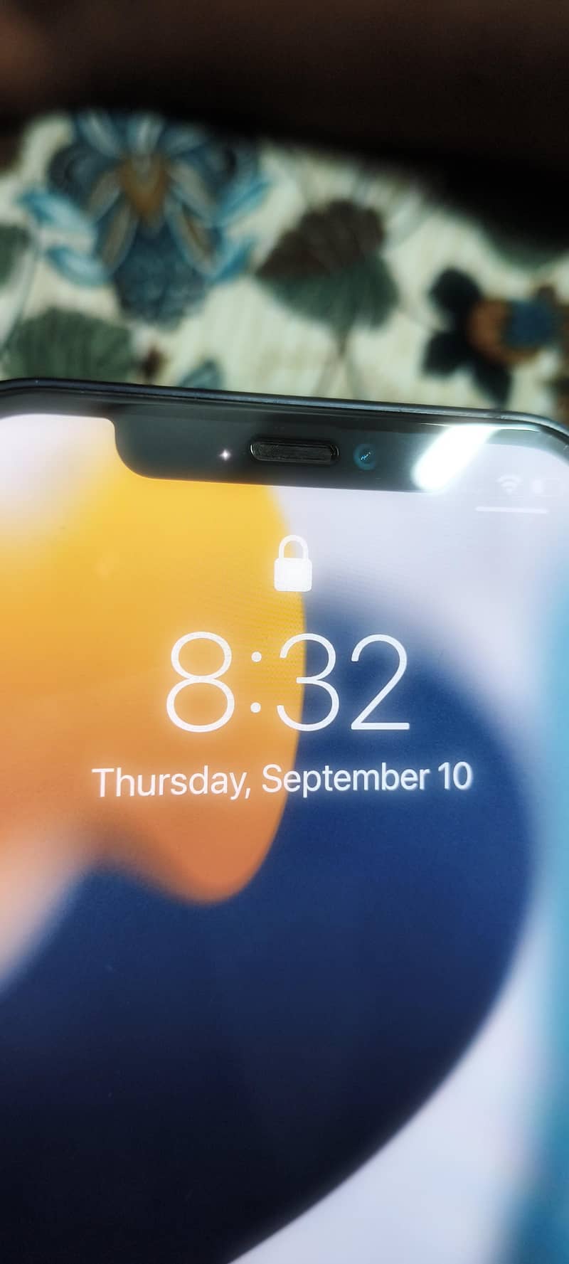 Apple iPhone 12 4