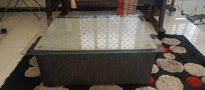 coffee /CENTER table  3.5" x 2.4 "   ft. Glass top