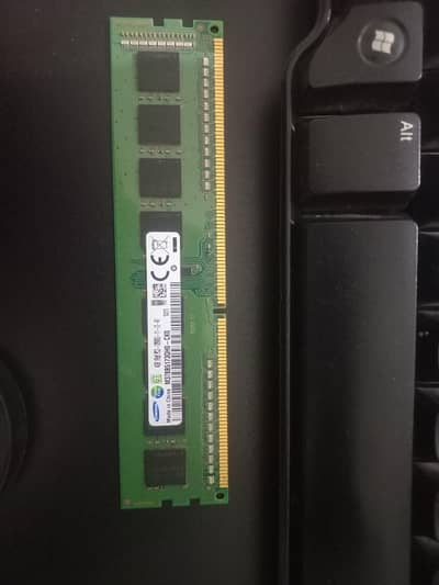 4 GB RAM Ddr3 All Woking 100% Sumsung Personal Use