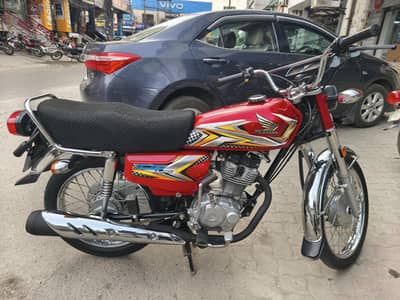 For Sale 2025 Model,  10/10