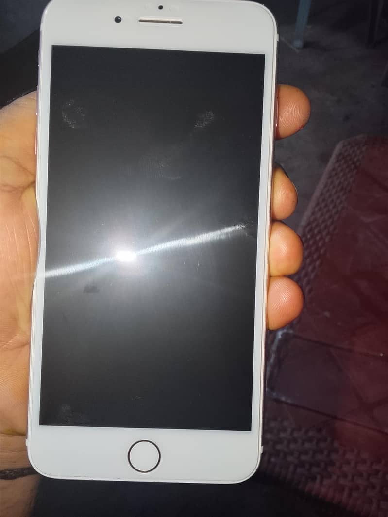 Apple iPhone 7 Plus 2