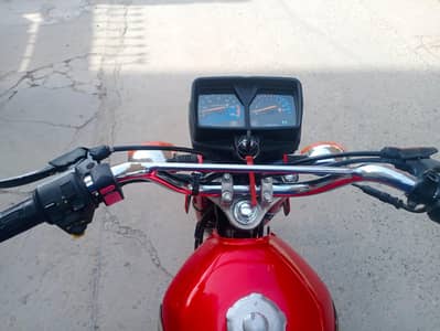 Honda 125 CG baik for sale all documents clear