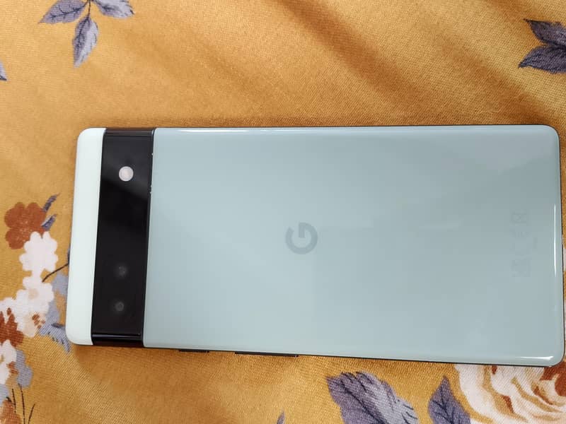 Google Pixel 6a 1