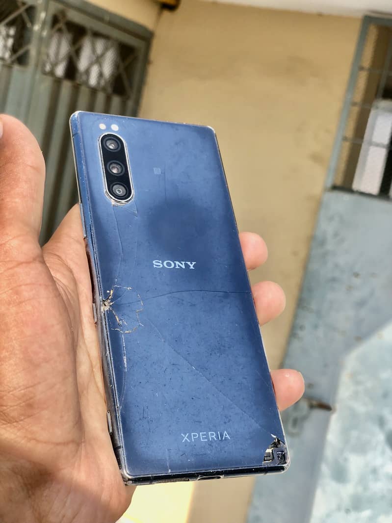 Sony 5 0