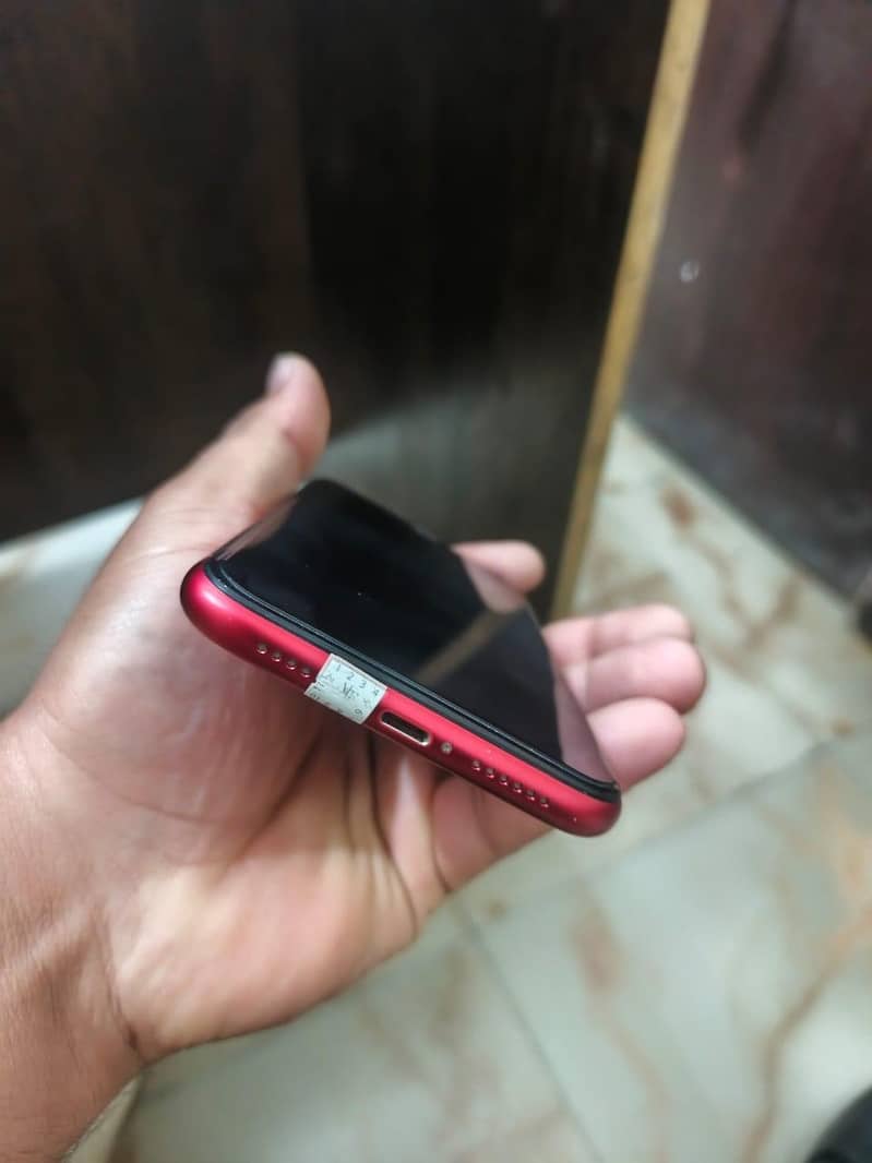 iPhones 11 5