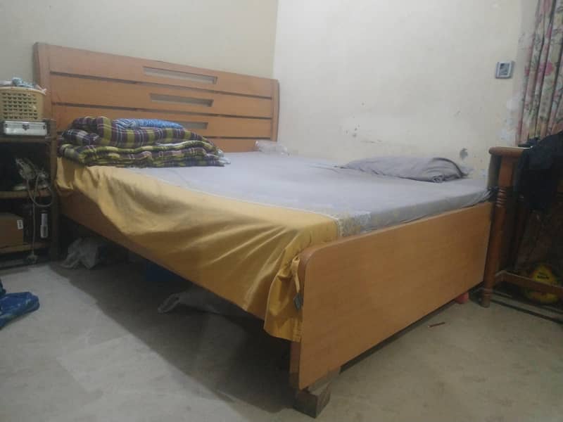 double bed 0