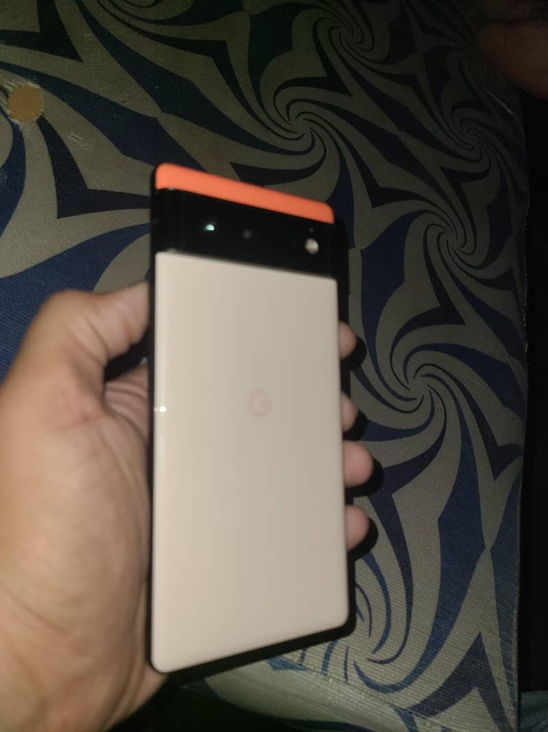 Google Pixel 6 0
