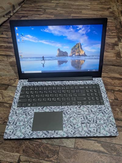 Lenovo IdeaPad 330